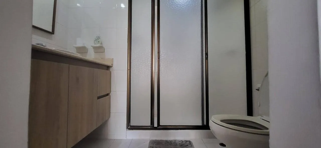 1023 Los Colores Estadio Apartamento - Parqueadero - Zona Wifi - Coworking - Area Exclusiva De La Ciudad 메딜린 0*,  콜롬비아